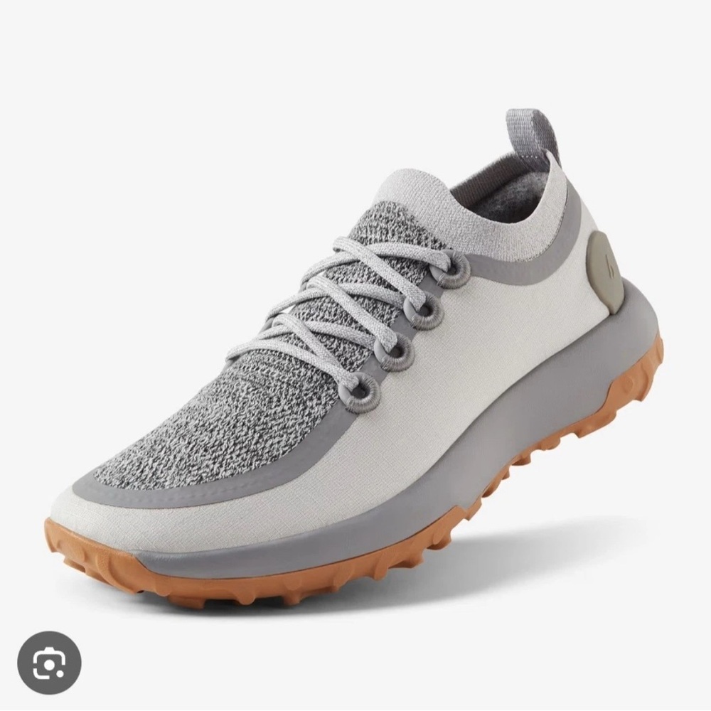Allbirds trendy trail runners sneakers woman’s size 8.5